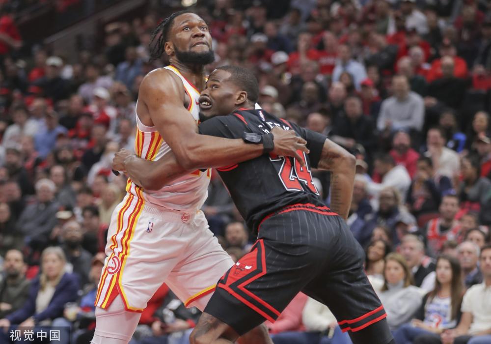 早年贫困 早年贫困